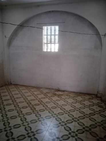 2 bhk house for rent in Naka madar