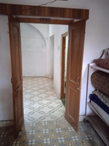 2 bhk house for rent in Naka madar