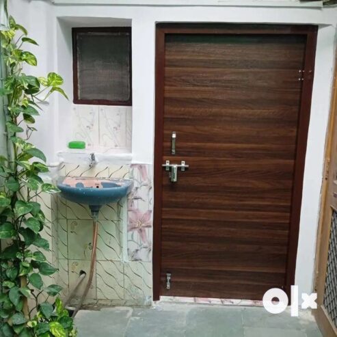 one room set for rent