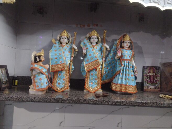 Best classic and kishangarh sheli woman painter in kishangarh